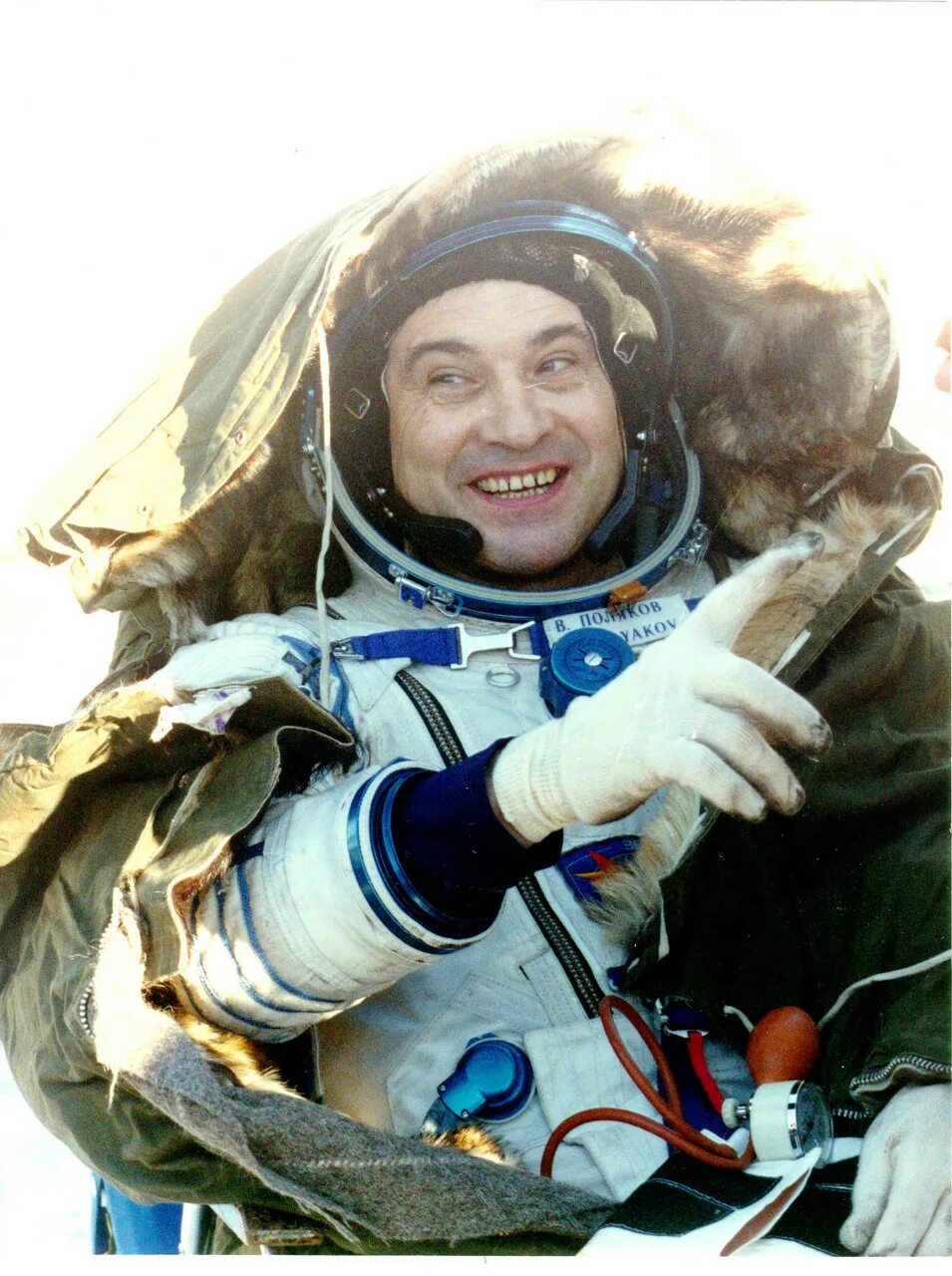 валерий поляков на станции мир. валерий владимирович поляков. валерий владимирович поляков. длительный полет в космос. герман степанович титов полет в космос.