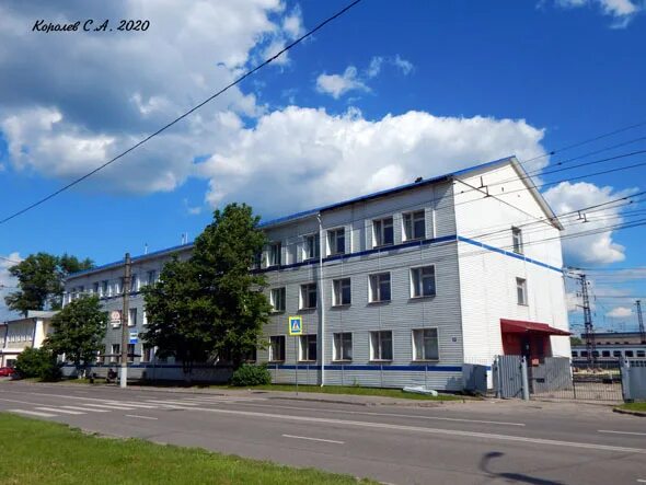 Орск, ул. Магазины обоев в комсомольске на амуре. Вокзальная 32. Колледж на рязанском проспекте. Вокзальная 32.