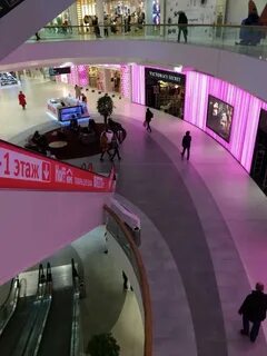 Снежная королева метрополис какой этаж