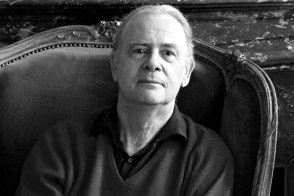 Патрик модиано незнакомки незнакомка обложка. Новое прошлое / the new past. Модиано из самых глубин забвения. Модиано из самых глубин забвения. Модиано «улица темных лавок».