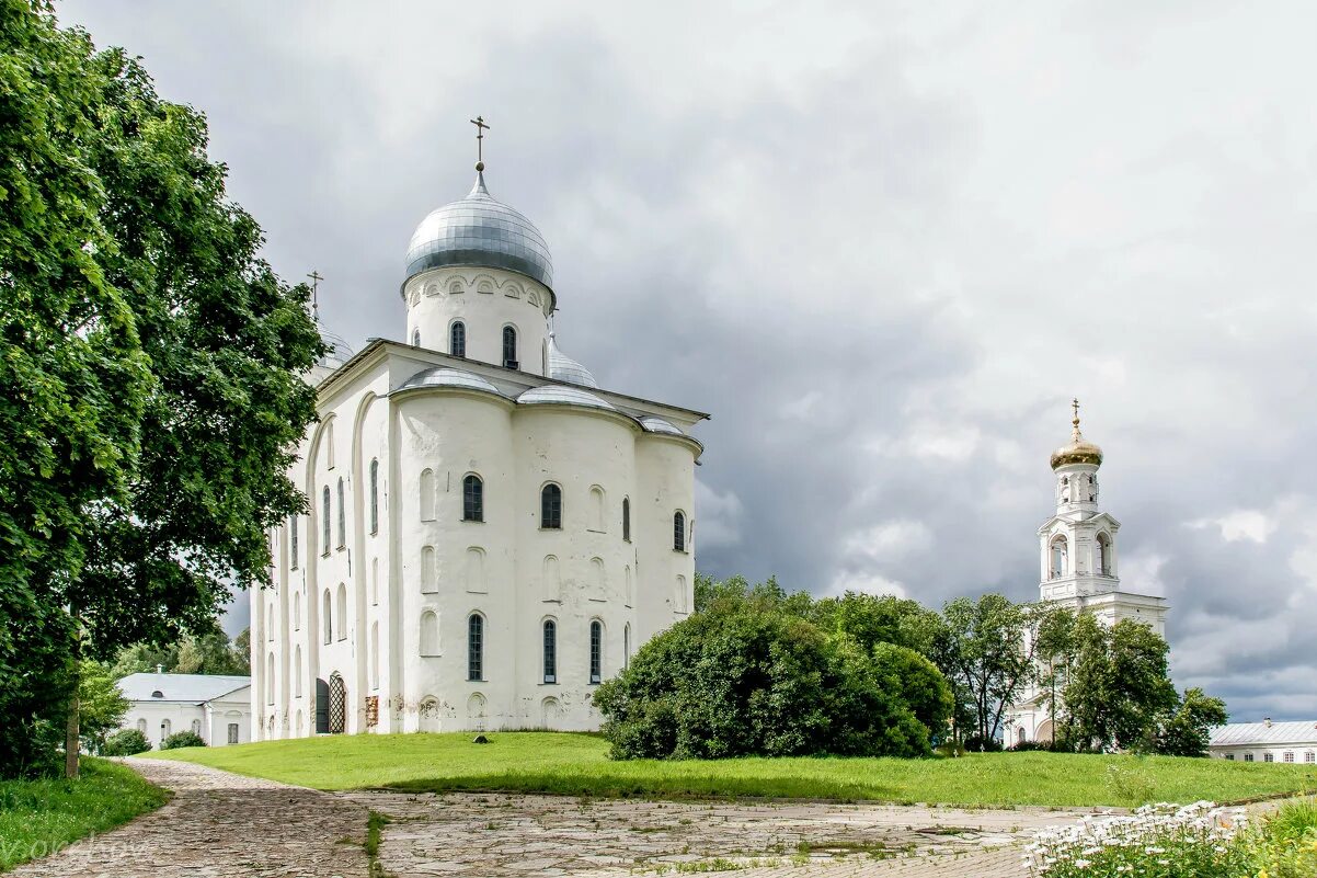 Юрьев монастырь Великий Новгород. Новгородские памятники культуры. Культурные памятники Новгородской земли. Памятники земля Новгородская земля. Памятники культуры новгородской земли