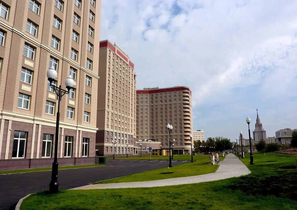 Дсл мгу. Общежитие мгу на ломоносовском проспекте. дсл мгу имени м в ломоносова общежитие москва. студенческий городок мгу. университет имени ломоносова в москве общежитие.