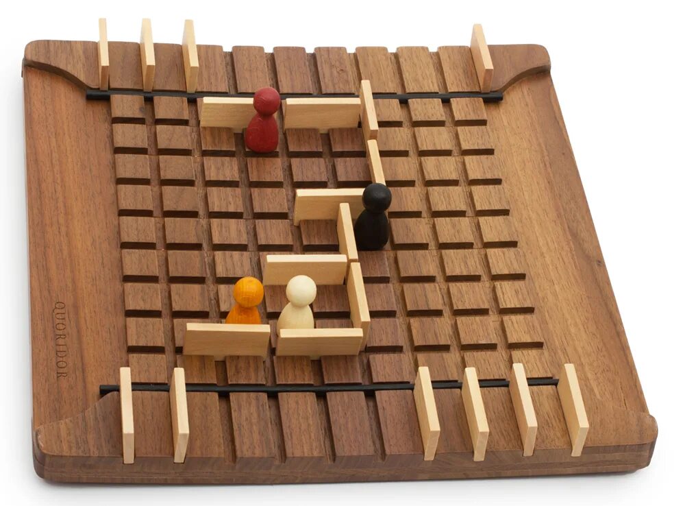 Wooden games. Quoridor Deluxe настольная игра. Игра настольная "Gigamic" "коридор". Quoridor Mini настольная игра. Логические деревянные игрушки.