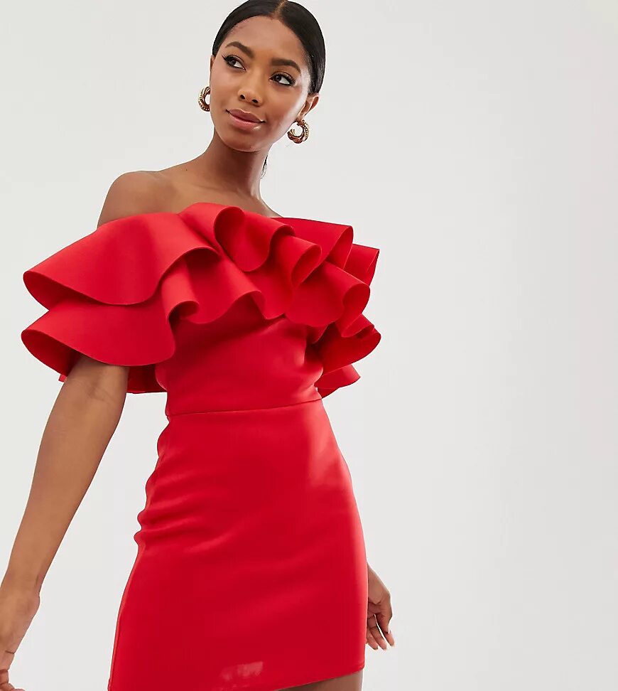 Платье с воланами. Сразиться с воланом. Летнее платье с воланами. Сразиться с воланом. Платье фуксия с воланами асос.