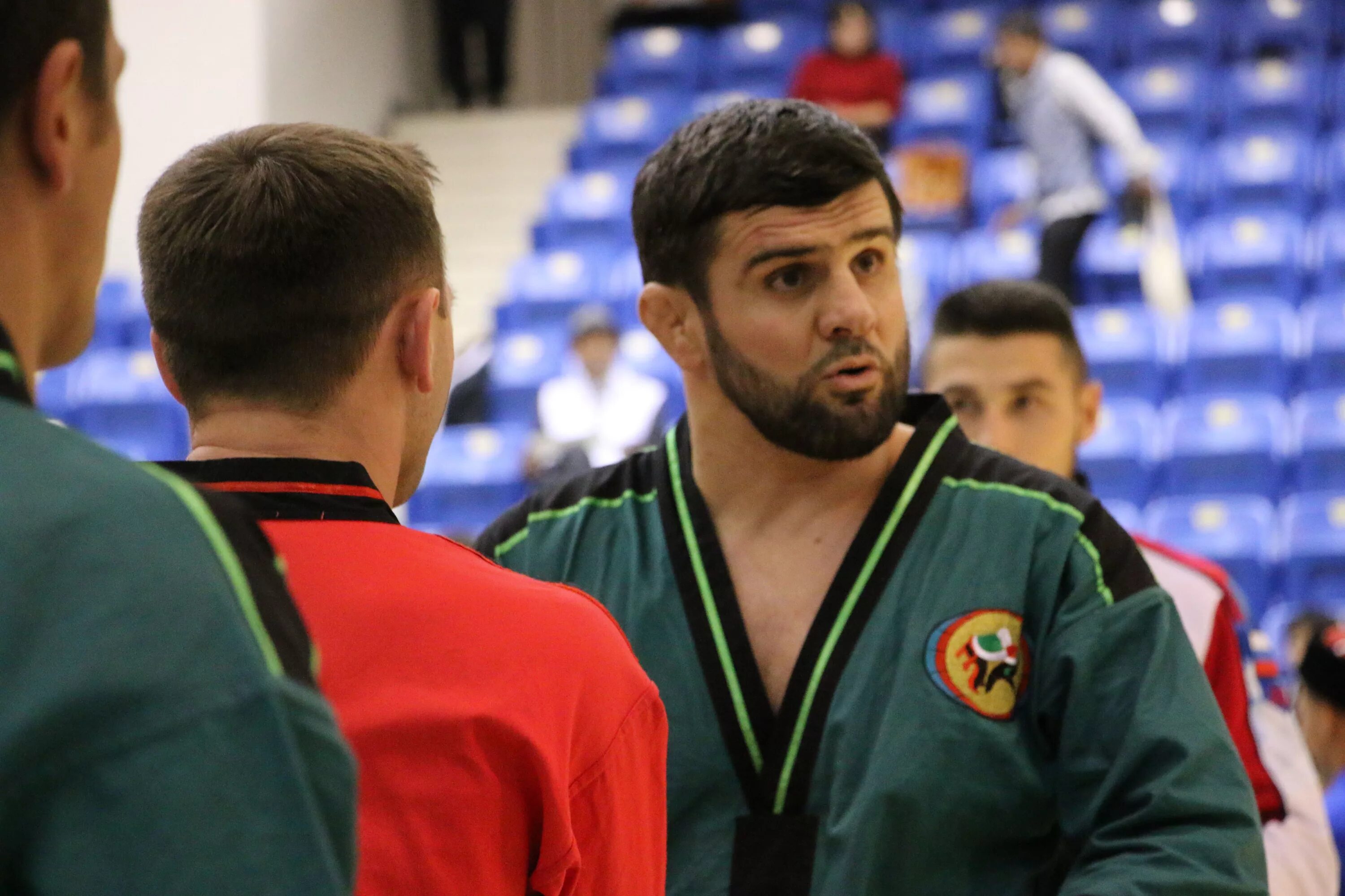 Гаджимагомедов нурмагомед энгельсович. Гайдар гайдаров борец. Гайдар гайдаров борец. Ахмед усманов борец. Нцрмаго ед гаджимамедов.