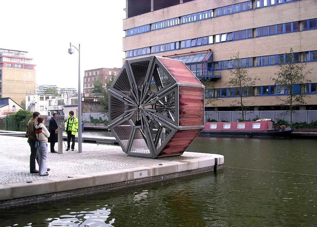 Rolling bridge. Сворачивающийся мост в лондоне. rolling bridge мост-трансформер. the rolling bridge лондон. мост трансформер в лондоне.