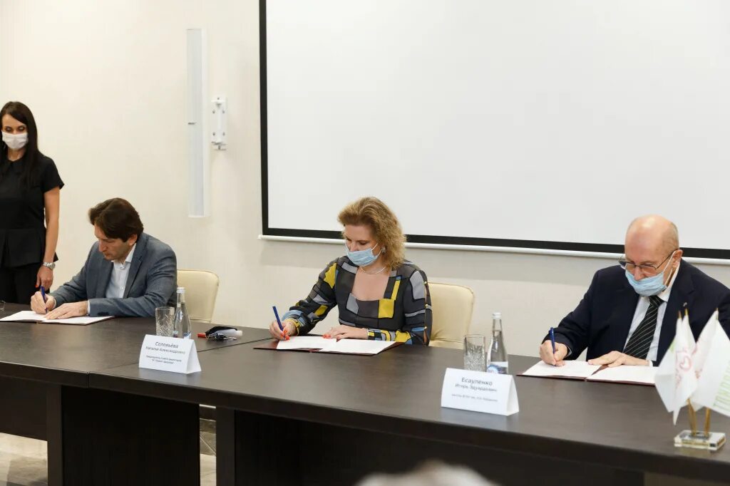 Олимп клиник воронеж. Олимп пять открытие. Клиника олимп на моисеева воронеж. Олимп пять клиника воронеж на моисеева. Олимп на моисеева воронеж.