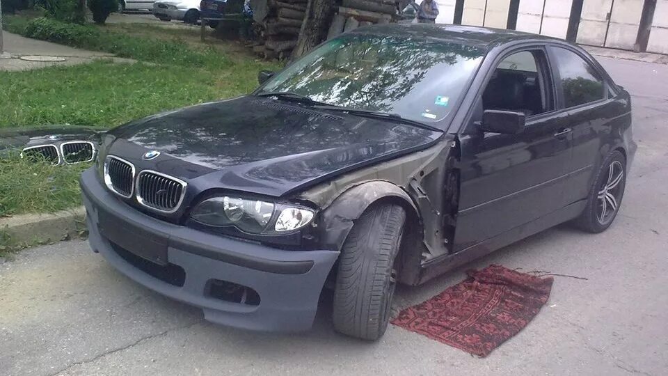 Крылья е46. BMW e46 Compact морда от купе. BMW e46 Compact морда от седана. БМВ е46 морда. Е46 компакт Рестайлинг.