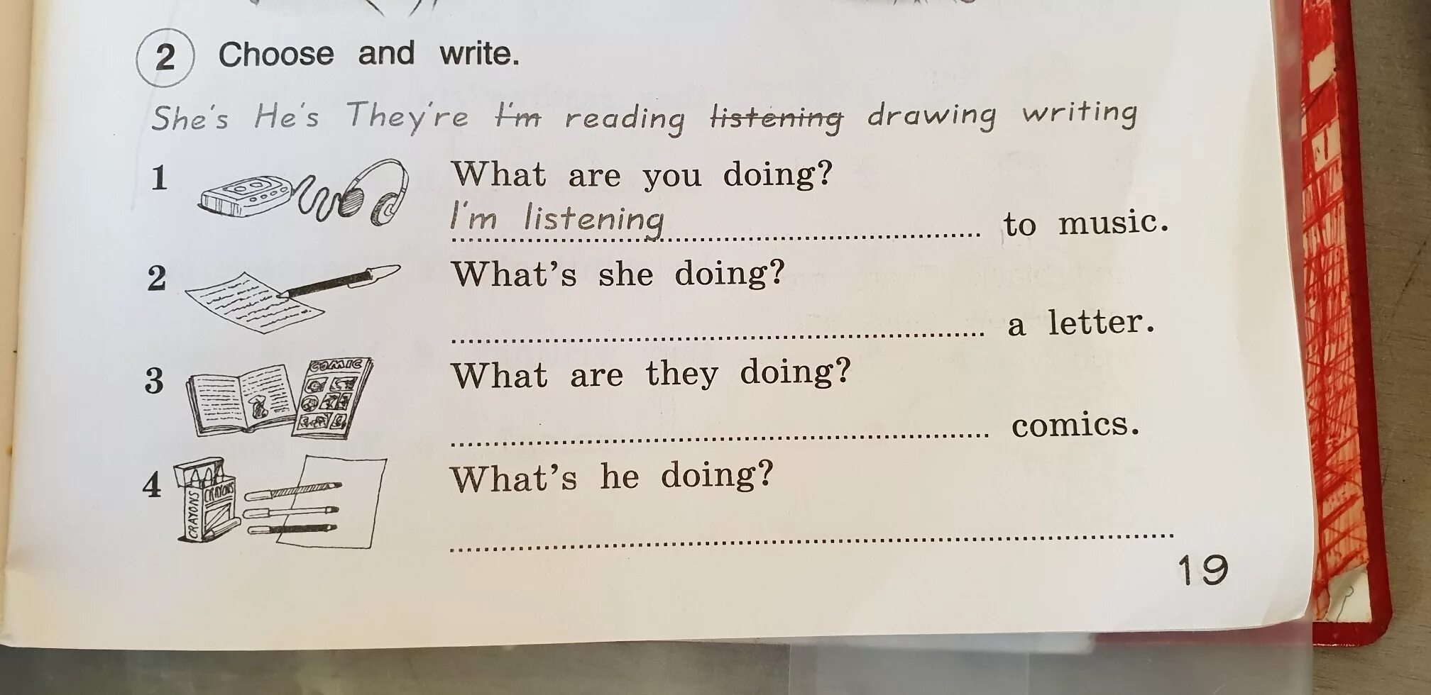 I am choose. Choose and write. read choose and write задание по английскому. choose and write ответы. read and do 2 класс.