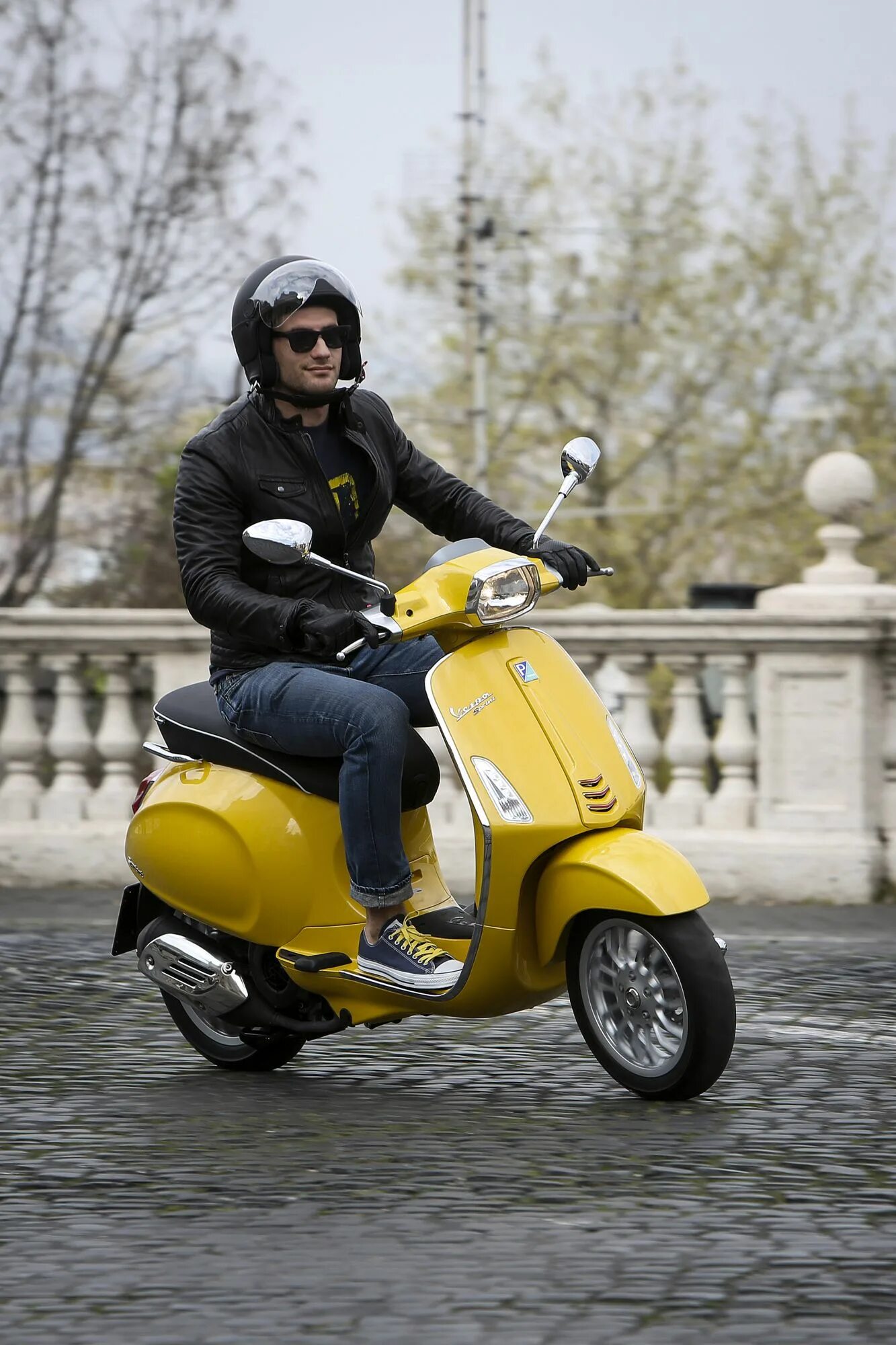 Мопед Веспа. Скутер Веспа 2014. Веспа скутер новый. Мопед Vespa. Самый лучший мопед