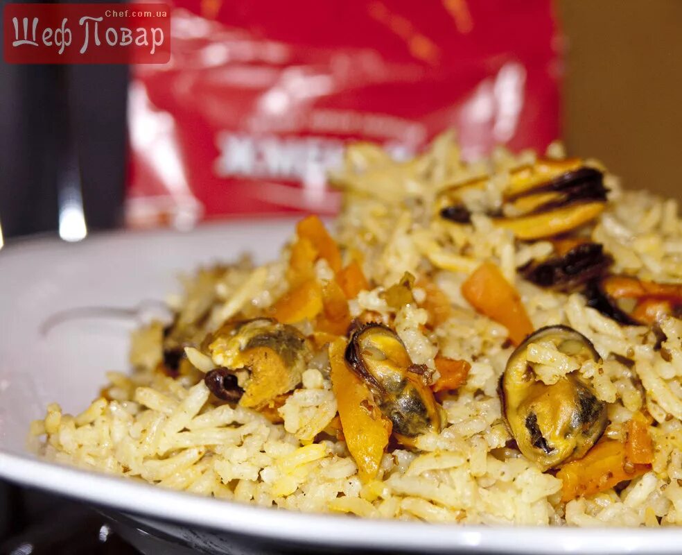 Греческий плов с мидиями. Пилав с мидиями. Плов с мидиями одесский. Пилав с мидиями. Ризотто пескаторе.