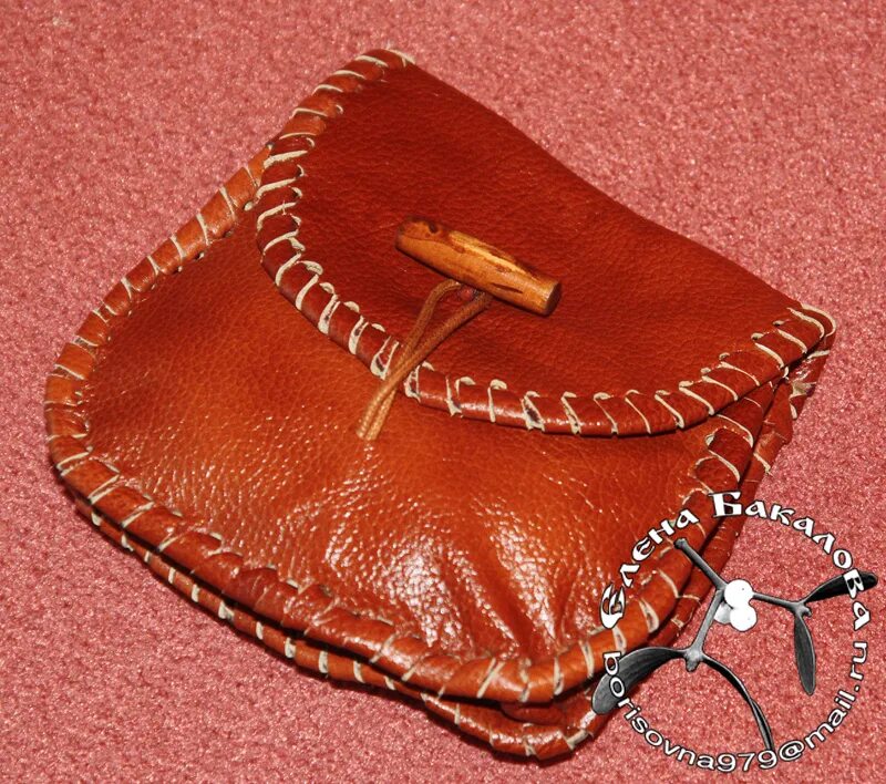 Сумка калита 14 век. Иван калита кошель. Кошель древней руси. Иван калита с кошельком. Сумка калита 17 век.