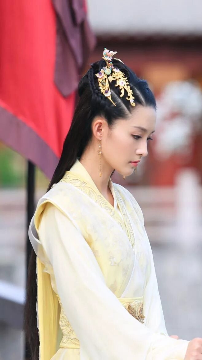 Китайские принцессы. Китайская принцесса в Ханьфу. Корона Ханьфу. Ханьфу женское боевое. Принцесса Китая фото.