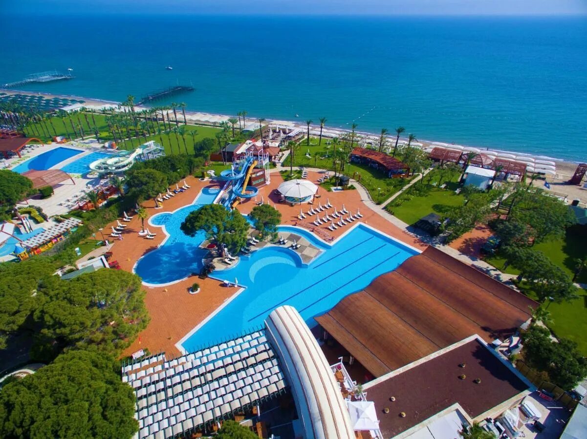 Fun sun отель турция. Belek Imperial 5. Fun Sun Family Life Belek 5 Турция Белек. Мэджик лайф Империал Белек. TTH Belek Imperial.