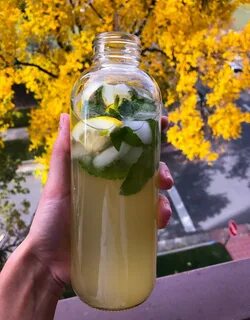 Лимонад в самолет