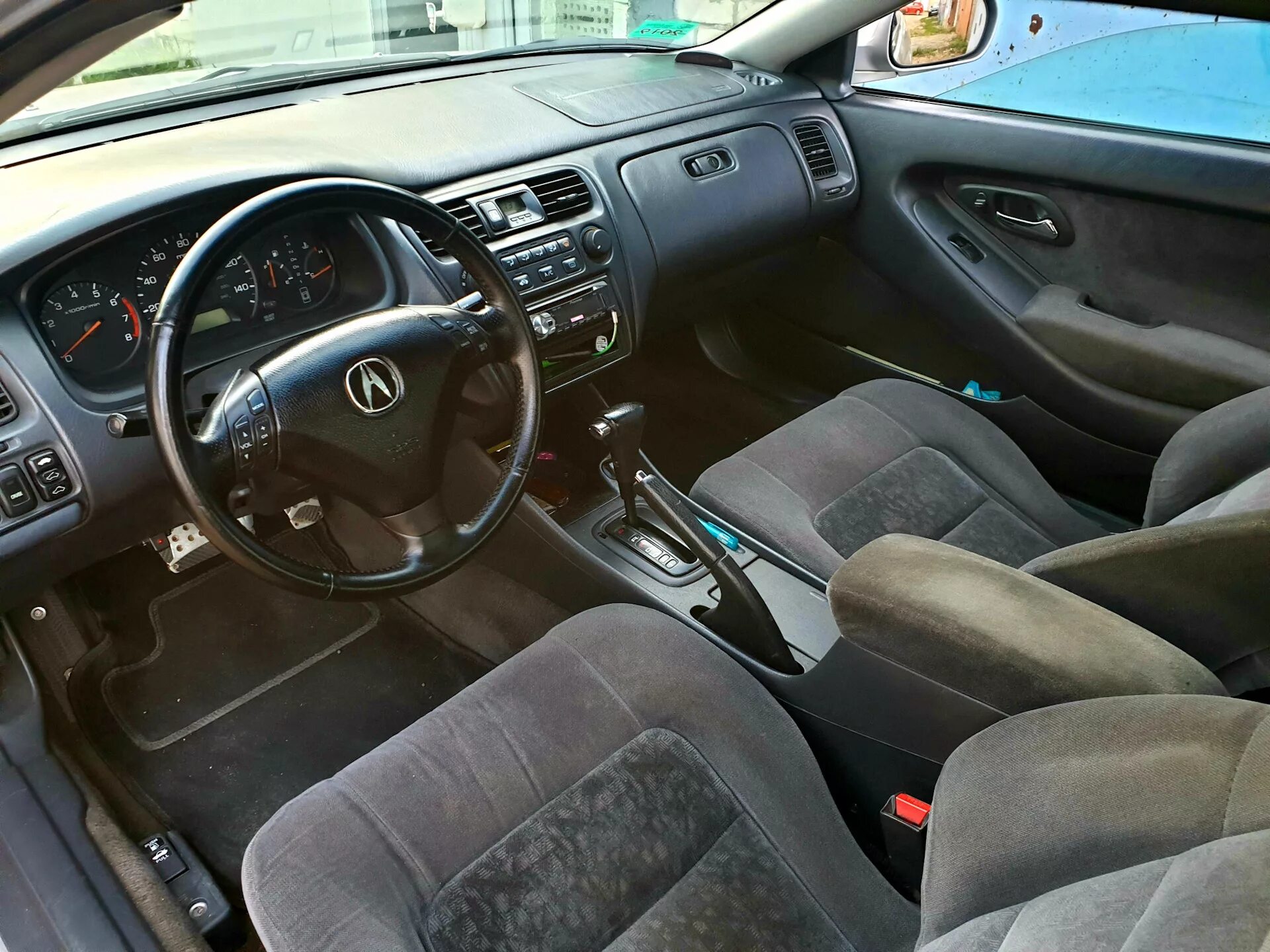 Honda accord 6 1999. Honda accord 6 поколение. Honda accord 6 салон. Хонда аккорд 6 поколения салон. Салон хонда аккорд 6.