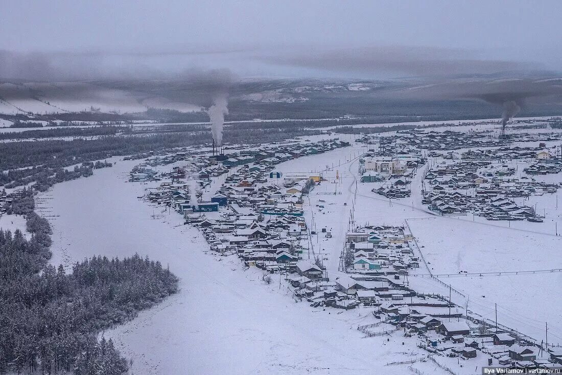 Полюс холода: верхоянск, россия. Городок верхоянск. Верхоянск памятник полюс холода. Верхоянск города якутии. Верхоянск фото города.