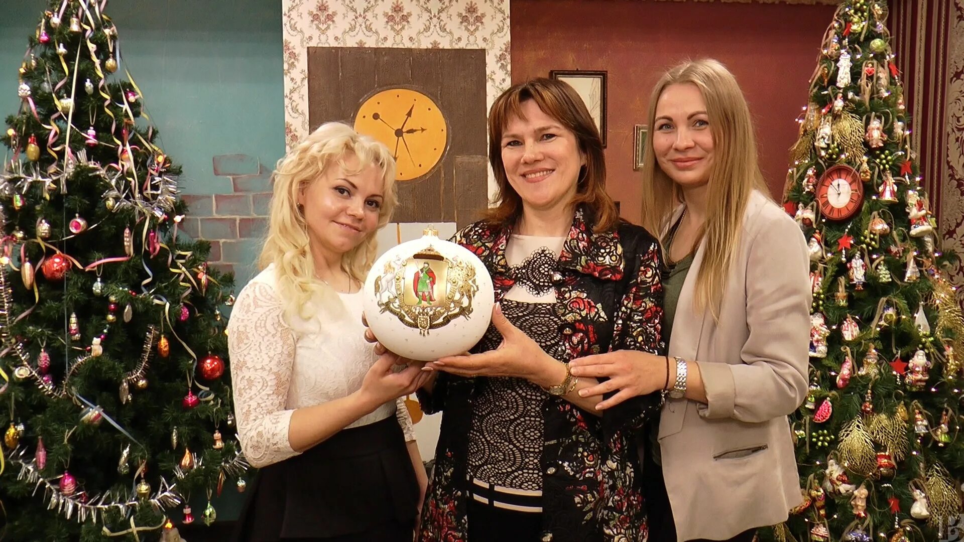 Грибоедова 5 рязань фабрика игрушек. Магазин рубль бум. Музей игрушки рязань. Приовнешторгбанк логотип. Грибоедова 5 рязань фабрика игрушек.