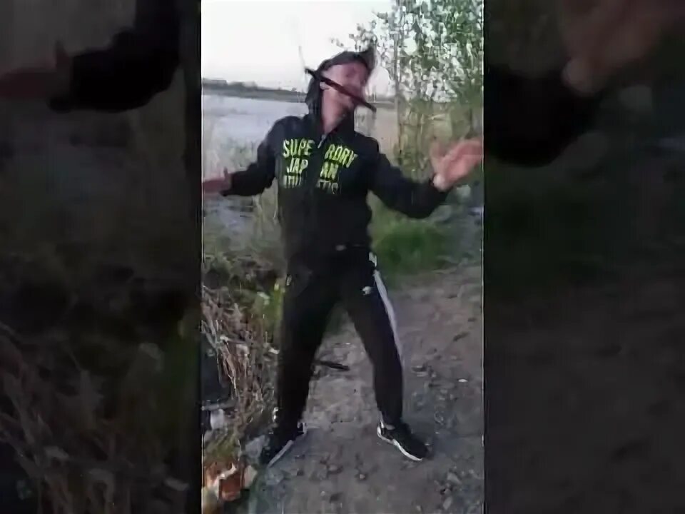 Серега танцует. Серега на рыбалке. серега на рыбалке фото приколы. серёга на охоте прикол.