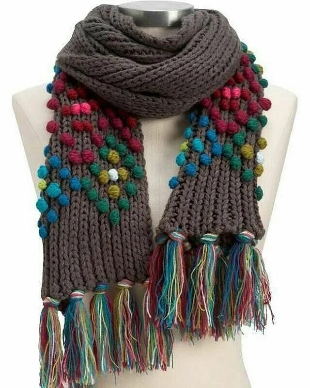 Шарф. Необычные шарфы. Оригинальные вязаные шарфы. Украшение вязаного шарфа.