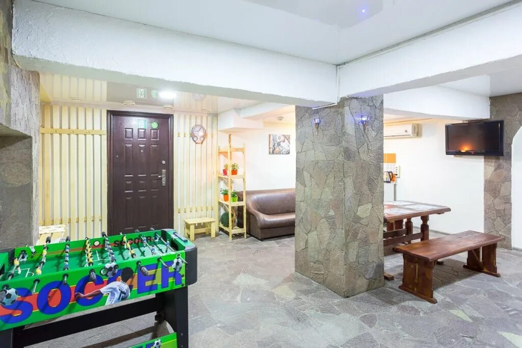 Киров улица молодой гвардии 42в центральная баня. Курица пири-пири. Курица пири-пири, мозамбик. Киров улица молодой гвардии 42в центральная баня. 102.