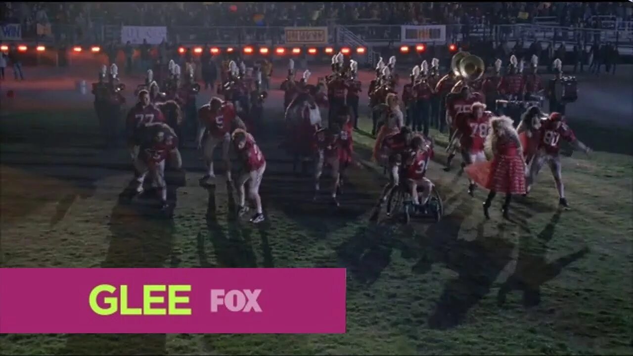 Rolling heads песня. Heads will Roll игра. Glee Cast Thriller heads will Roll.