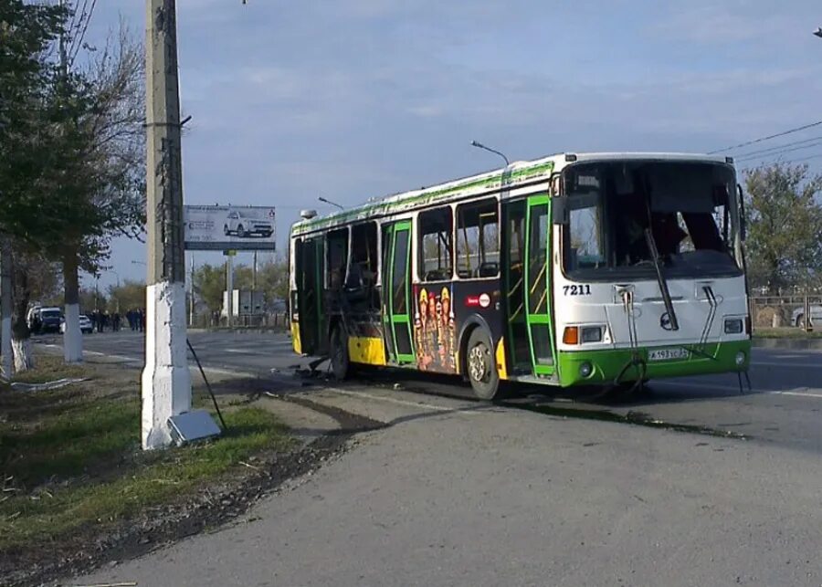Маршрутка 29а новосибирск. Автобус красноармейск волгоград. Теракт на общественном транспорте. Автобус красноармейск волгоград. Газель маршрут 34.