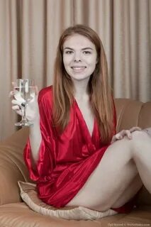 Волосатая пиздень сестры