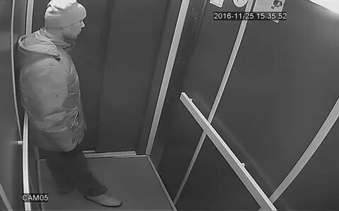 Зашел в лифт