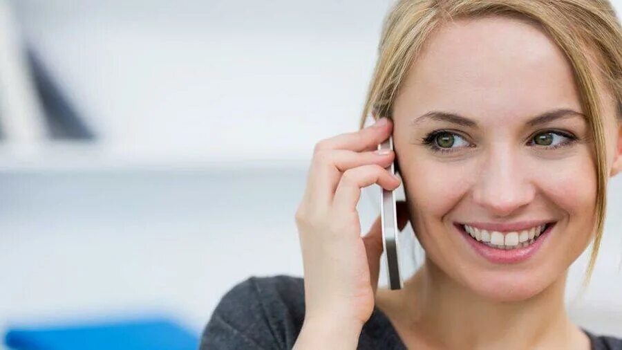 Подруга слушатель. Беседа двух людей. Подруга слушатель. Подруга слушатель. Общительный человек.