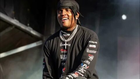 Ski mask