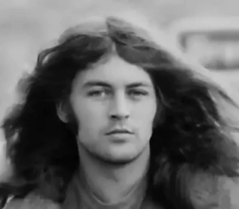 Гиллан иисус христос. Ian gillan jesus. ян гиллан фото в молодости. ian gillan 70s. ян гиллан в молодости иисус христос.