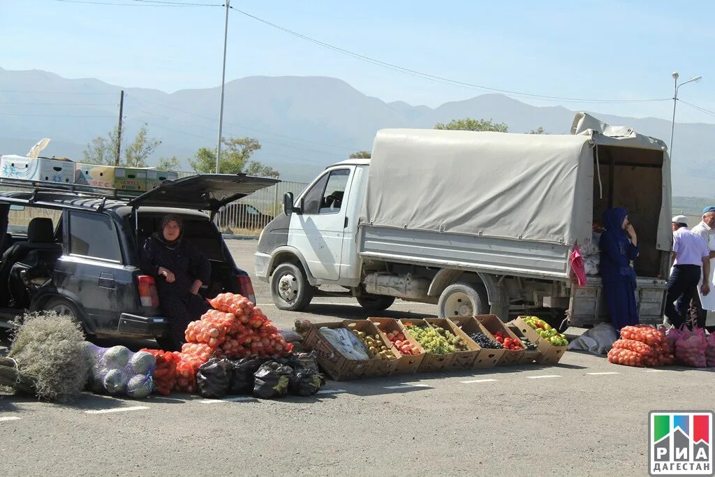 Еда буйнакск. Буйнакского игорька. голдпродукт дагестан.