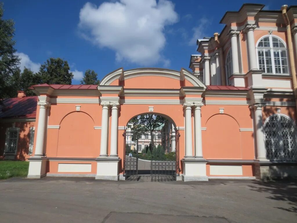 Церковь феодора новгородского александро невской лавры. Церковь феодора новгородского александро невской лавры. Церковь феодора новгородского александро невской лавры. Церковь святого князя феодора новгородского. Наб.