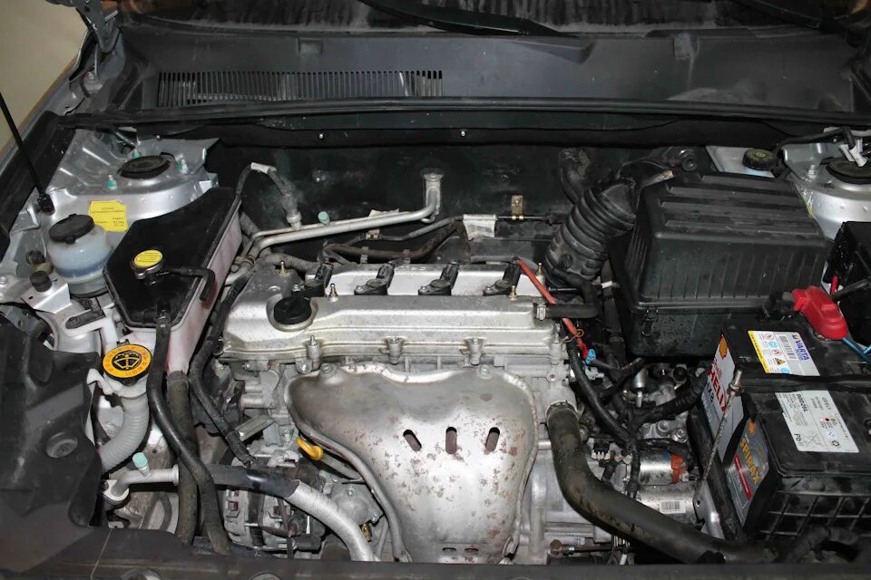 Двигатель Geely Emgrand x7 2.0. Двигатель с коробкой Джили Эмгранд х7. Двигатель Джили Эмгранд x7. Geely Emgrand x7 подкапотка. Geely x7 двигатель