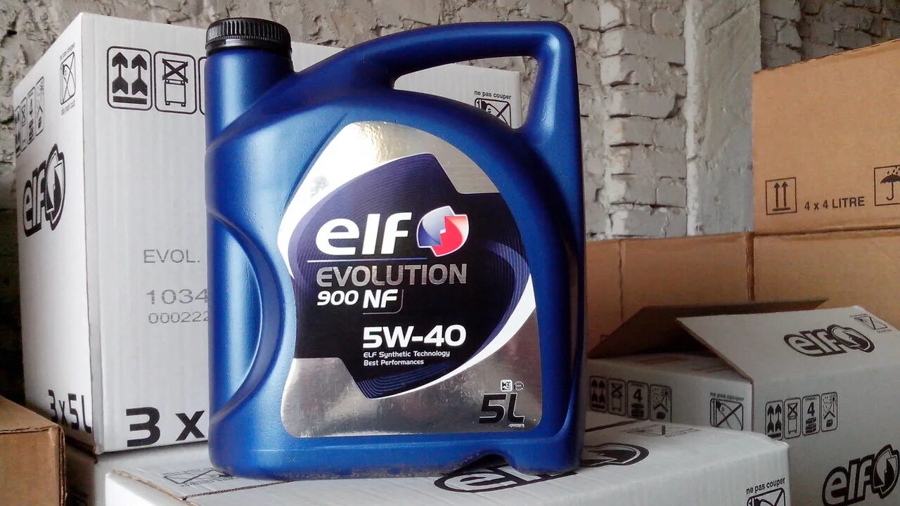 Какое масло заливать вместо эльф. Какое масло залить в рено логан вместо эльф. Какое масло заливать вместо эльф. Канистра масла эльф 5w40. Какое масло залить в рено логан вместо эльф.