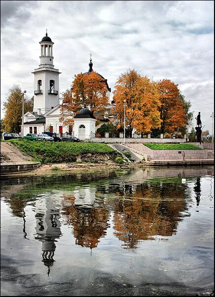 Погода спб усть ижоре на 10 дней. Храм Усть Ижора. Музей в Усть Ижоре. Усадьба Меньшикова в Усть Ижоре.