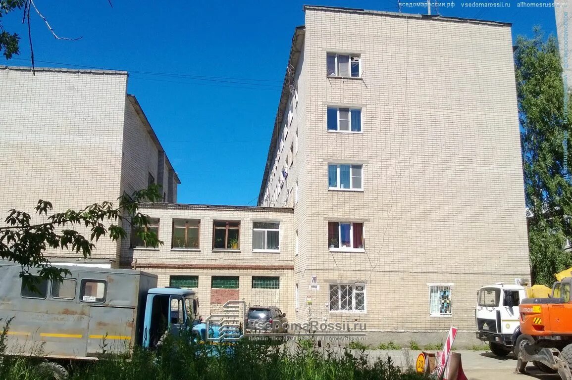 Хвойная улица екатеринбург. Улица хвойная 76 екатеринбург. Хвойная 76/2 екатеринбург. Хвойная 76. Хвойная 76/1 екатеринбург.