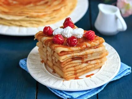Appetizing delicate pancakes with raspberry and syrup Desktop wallpapers 1152x86