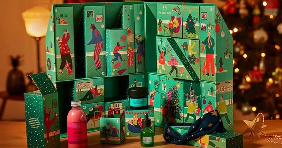 Адвент календарь яблоко. Адвент the body shop 2025. алкогольный адвент. адвент для мужчин. пасхальный адвент.