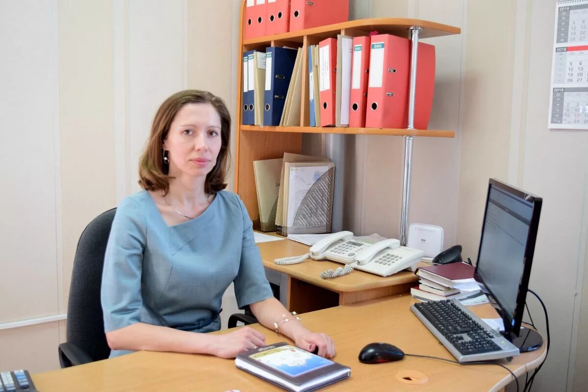 главный бухгалтер сотрудники. женщина бухгалтер. бухгалтер юлия викторовна. престиж консалтинг тюмень. главный бухгалтер сотрудники.