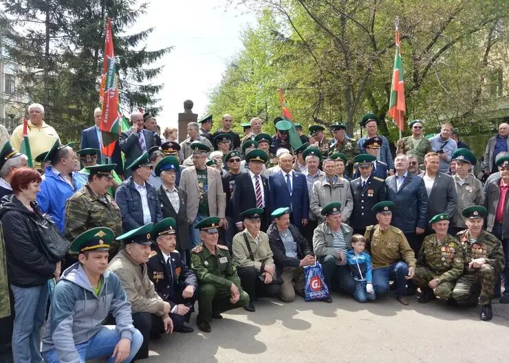 28 мая есть праздник. С днем пограничника. Празднование дня пограничника. 28 Мая день пограничника. С праздником 28 мая день пограничника.