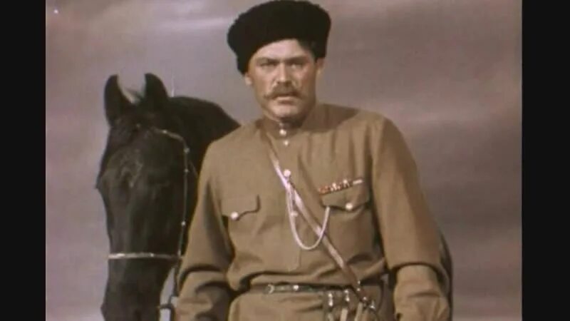 Каким ты был таким остался тихий дон. Гордей Гордеич Кубанские казаки. Гордей Гордеевич Кубанские казаки актер. Сергей Лукьянов Гордей Гордеевич. Кубанские казаки Гордей ворон.