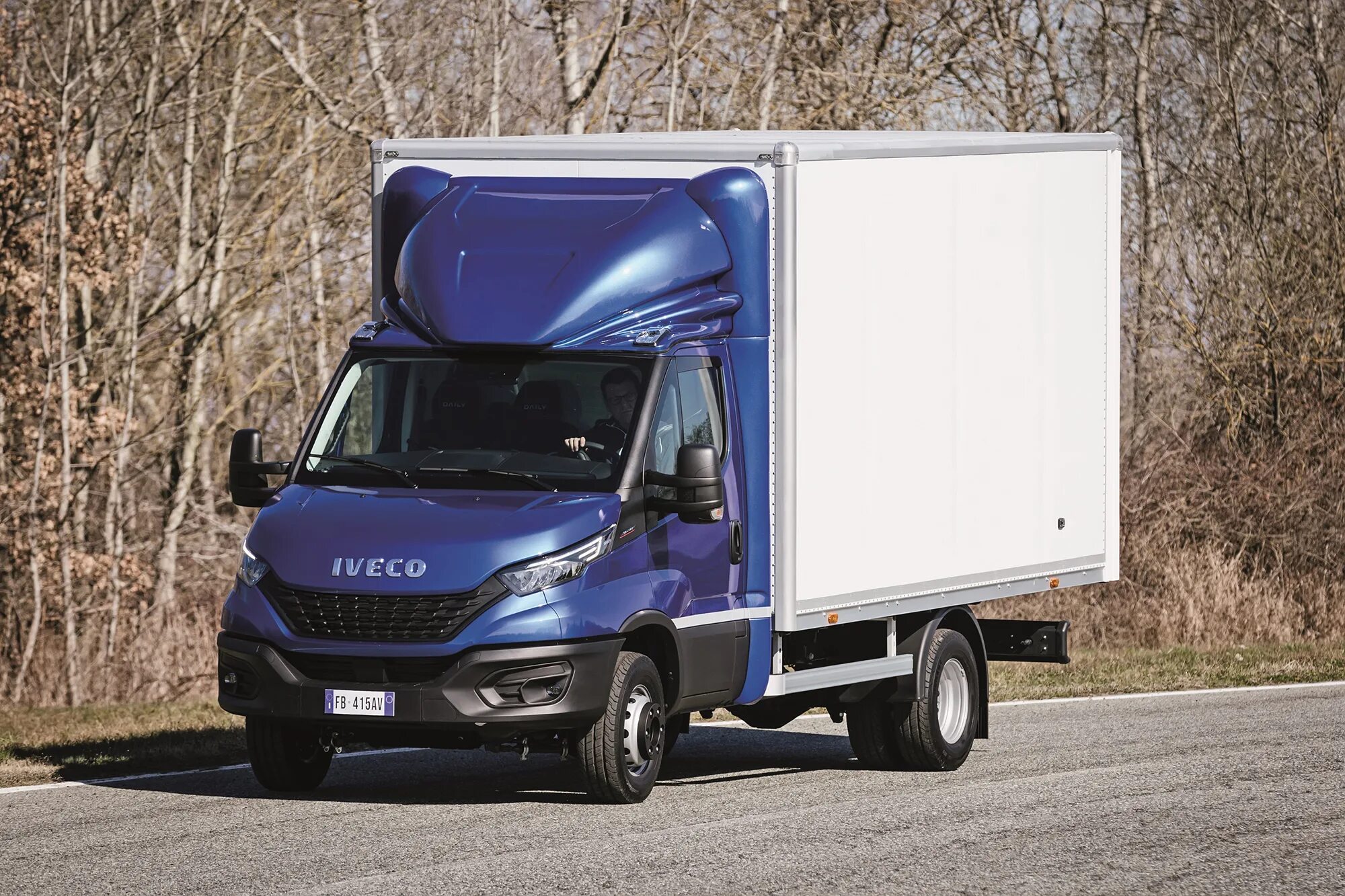 Ивеко Дейли евро 6. Ивеко Дейли 2012. Ивеко Дейли 3 поколение. Iveco Daily 2022.