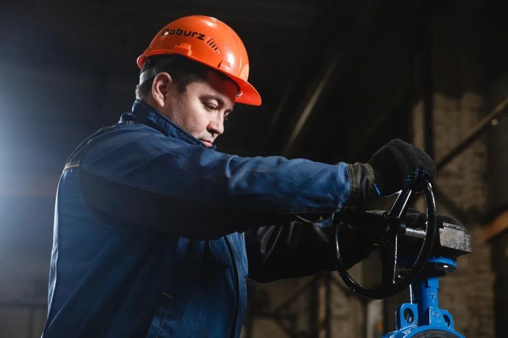 Бурение сервис уфа. Сервис тэк бурение. Оборудование для очистки буровых. Сервис по буровым растворам. Сервис по буровым растворам.