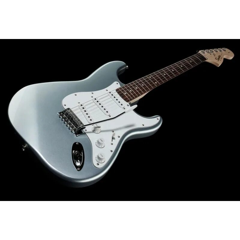 Squier Affinity 2022. Fender Squier Affinity Брайан Молко. Серебристый стратокастер. Стратокастер серебристый металлик.