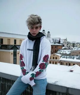 Блоггер леша
