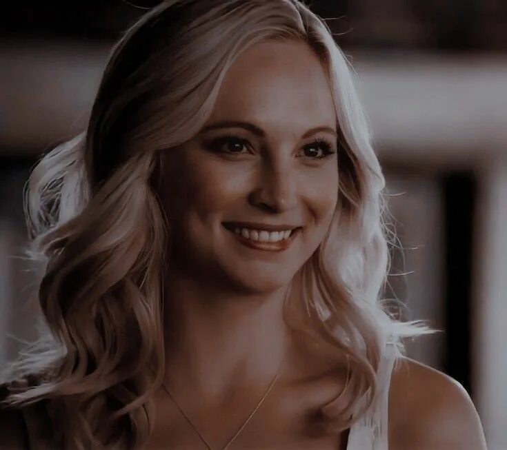 Кэролайн форбс. Кэндис аккола. Кэролайн форбс кадры. Кэролайн форбс. Кэролайн из дневников вампира.