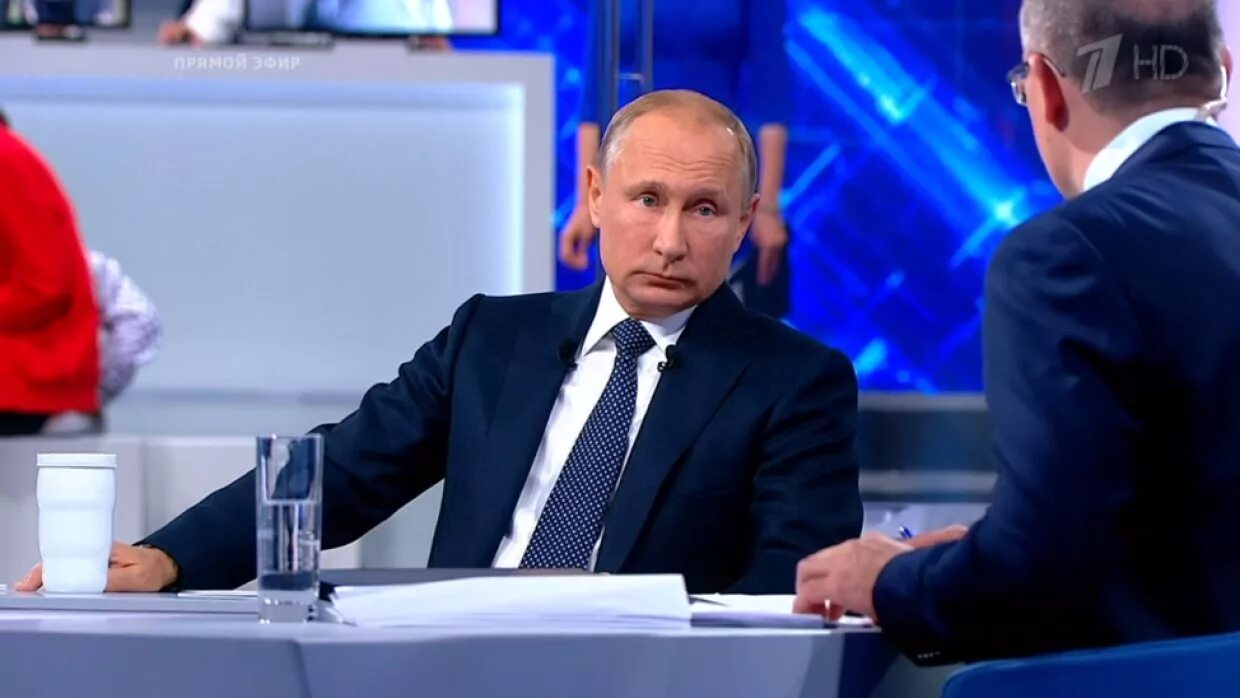 Прямая линия с путиным 2018. Прямая линия с путиным. прямая линия с президентом. прямая линия с владимиром путиным. владимир путин на прямой линии.