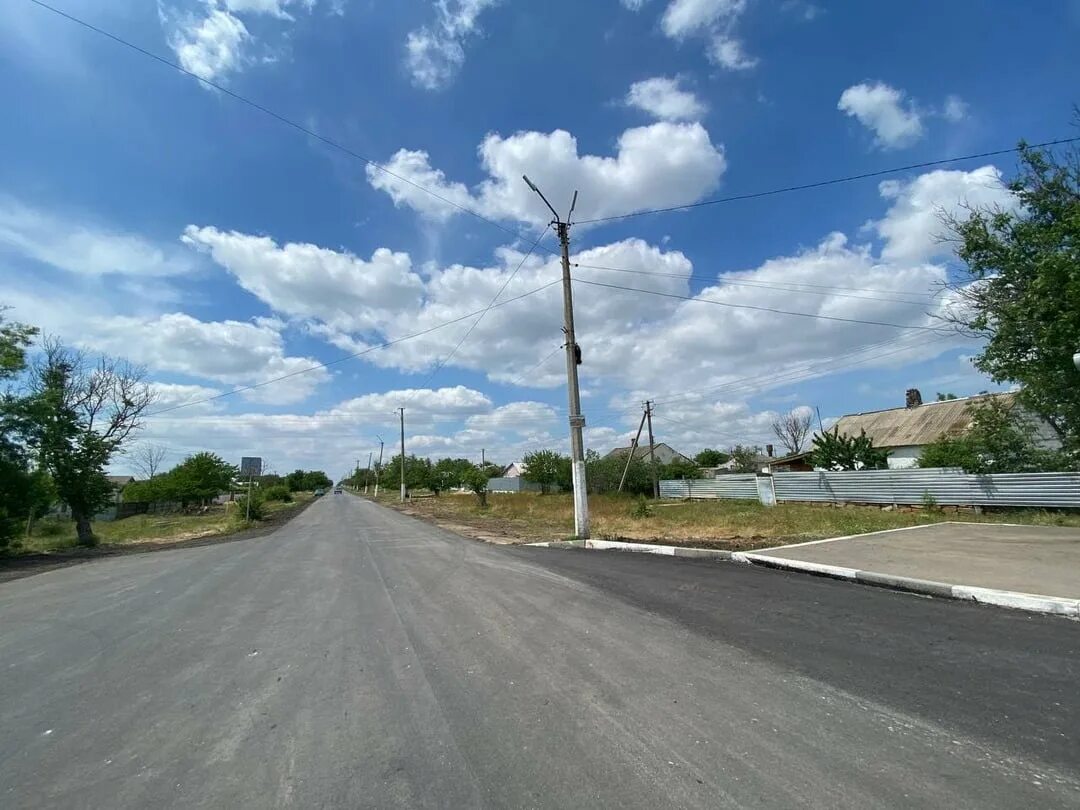 Краснознаменка. Село краснознаменка крым красногвардейский район. краснознаменка (красногвардейский район). плодородное крым красногвардейский район. село котельниково красногвардейский район крым.